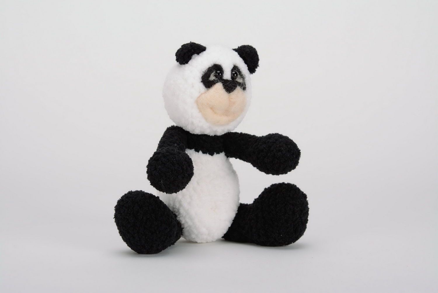 Jouet en laine fait main Panda  photo 2