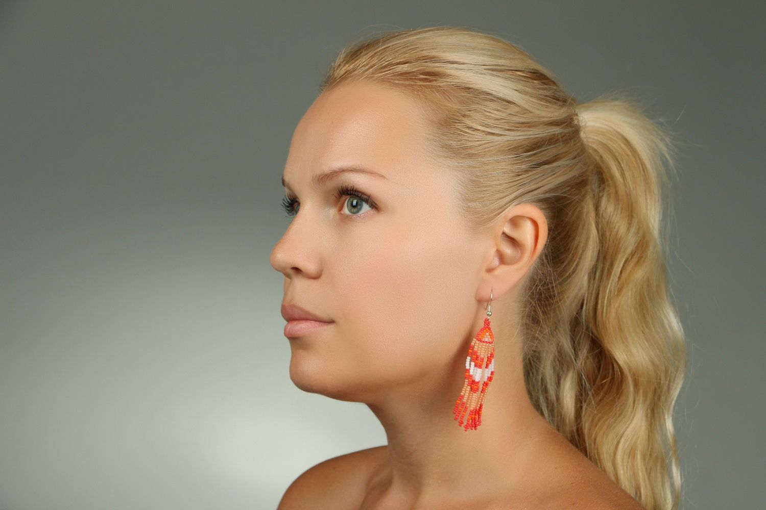 Ethnic long earrings with beads photo 4