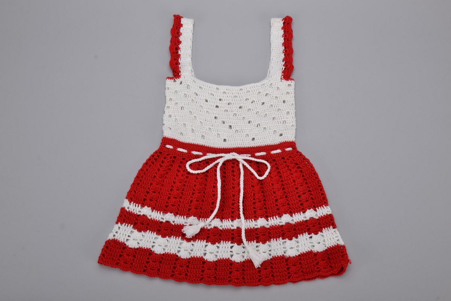 Children's crochet sun dress Red and White photo 1