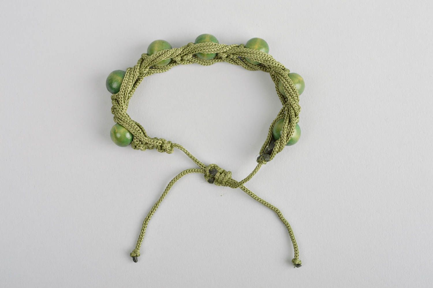 Bracelet tressé en macramé Accessoire fait main vert olive original Cadeau femme photo 4