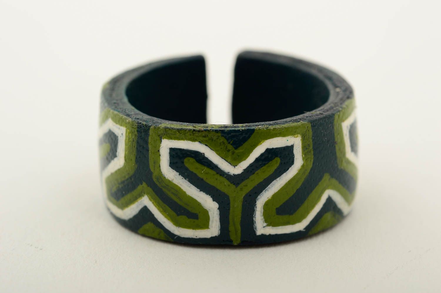 Кольцо ручной работы кожаный аксессуар зеленый оригинальное кольцо с росписью фото 3