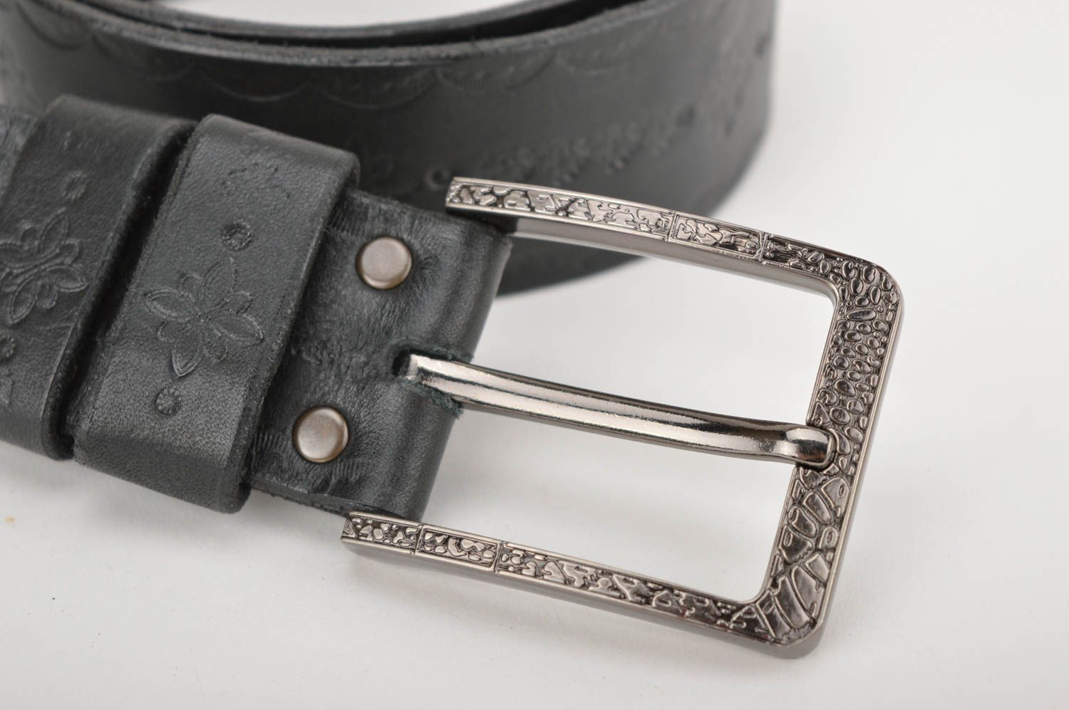 Cinturón de cuero hecho a mano regalo para hombres accesorio de moda para hombre foto 2