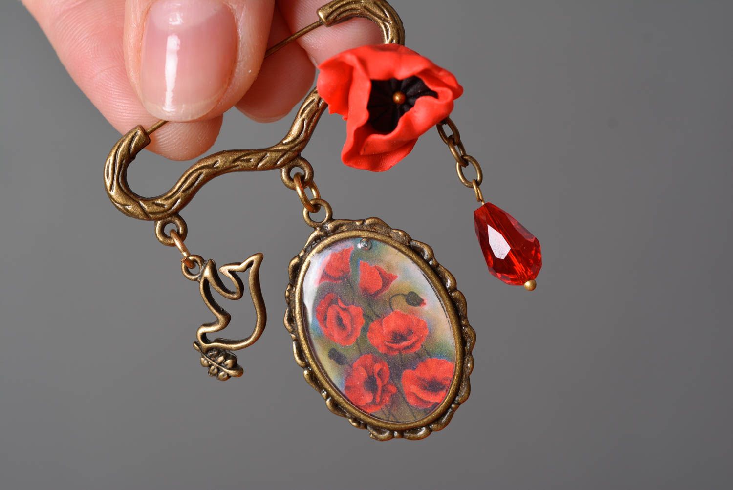 Handmade vintage brooch with print in epoxy resin decoupage red poppy photo 2
