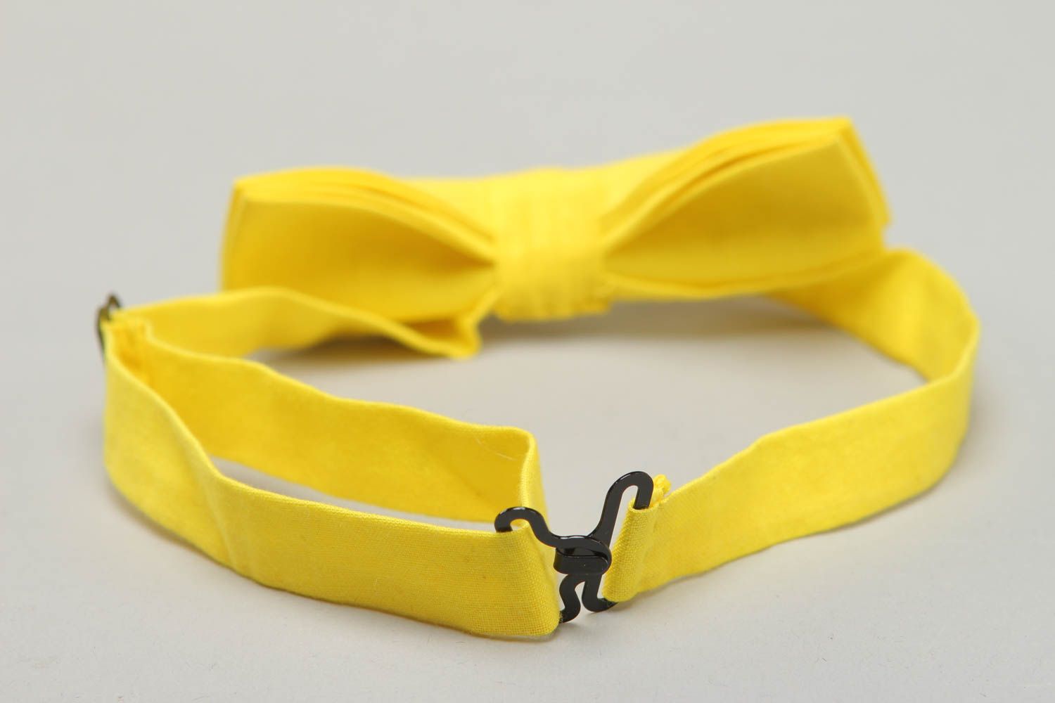 Nœud papillon en tissu de coton jaune de design fait main accessoire homme photo 3