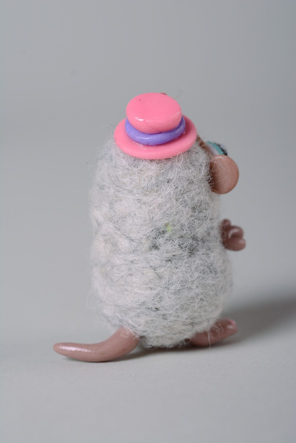 Jouet de poche fait main original en laine technique de feutrage Rat miniature photo 3