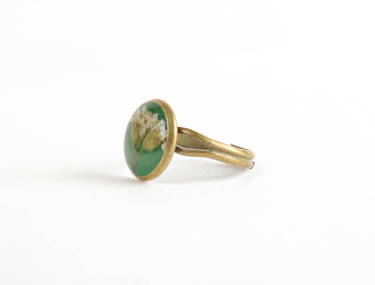 Grüner Ring mit echten Blumen im Epoxidharz stilvoll schön handmade für Damen foto 5