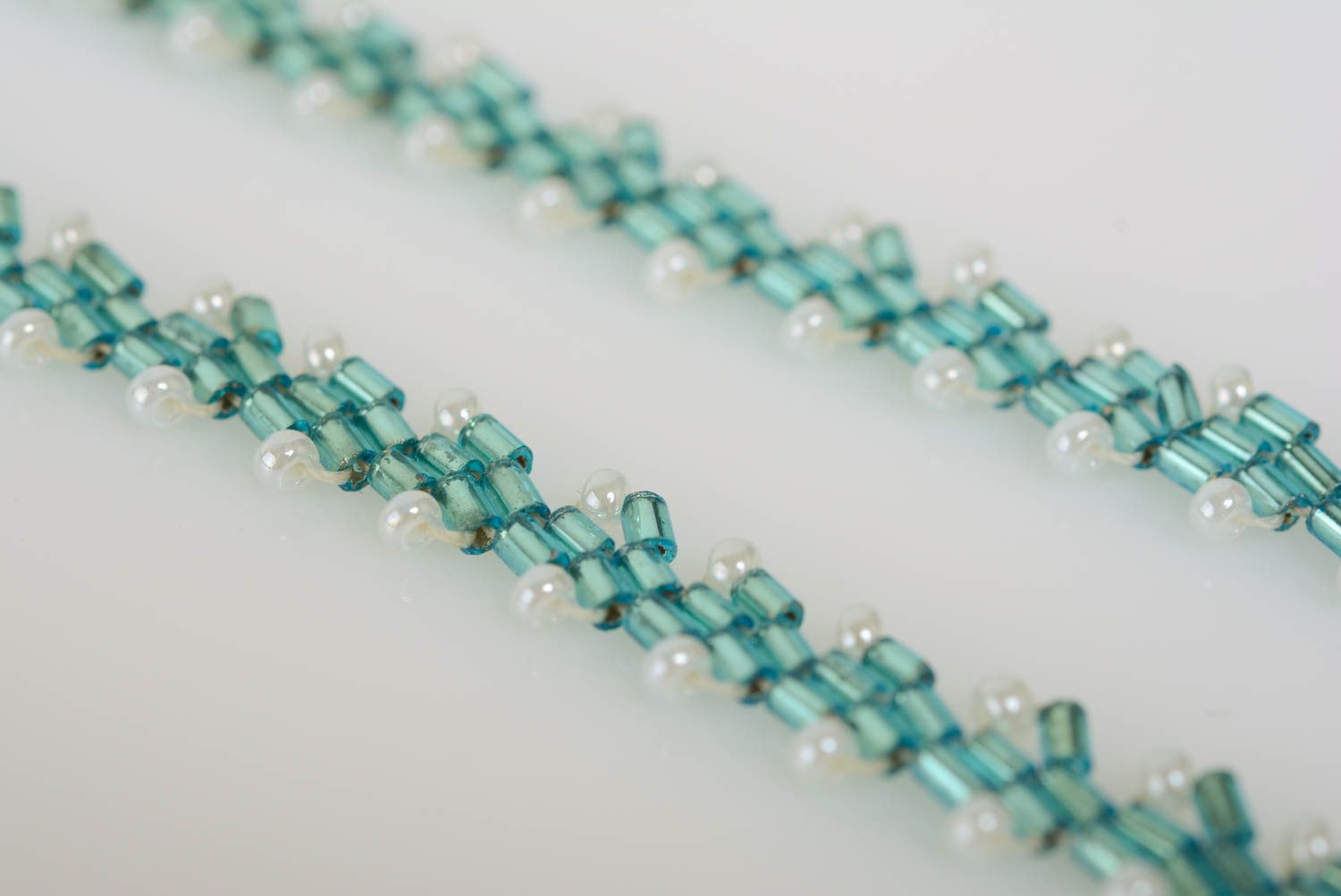 Collier noeud en perles de rocailles bleu turquoise fait main design original photo 5