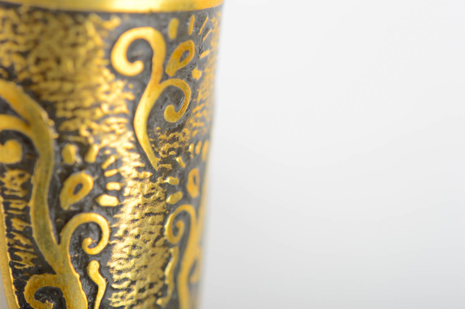 Bague laiton Bijou fait main design de créateur Accessoire femme couleur d'or photo 5