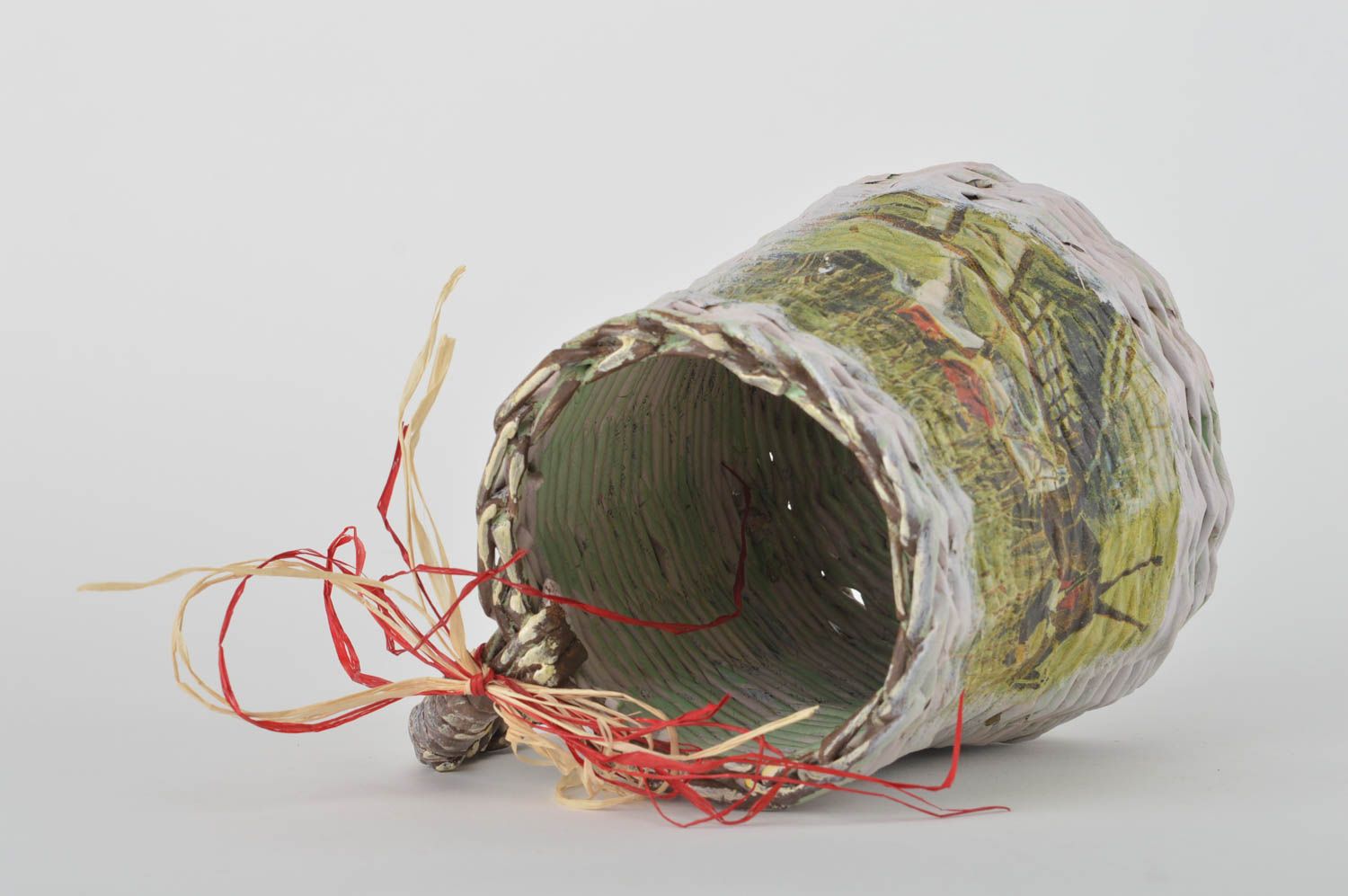 Плетеная корзина ручной работы декор интерьера подарочная корзина из бумаги фото 2
