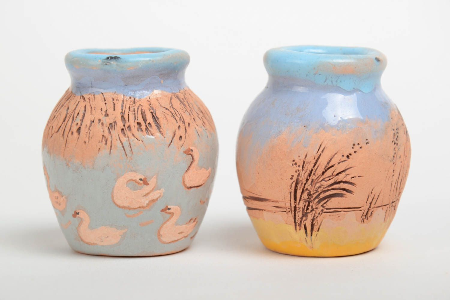 Juego de 2 jarros decorativos de cerámica pequeños artesanales en miniatura  foto 2