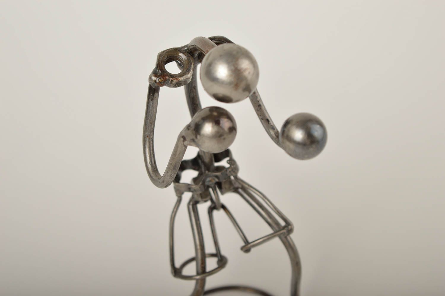 Kleine Figur handmade Deko Figur Dekoration für Tisch Dekofigur aus Metall Boxer foto 4