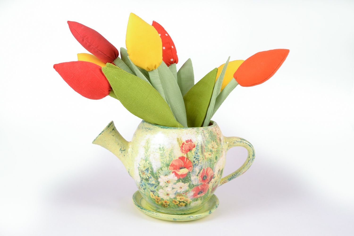 Керамический вазон для цветов в виде чайничка фото 1