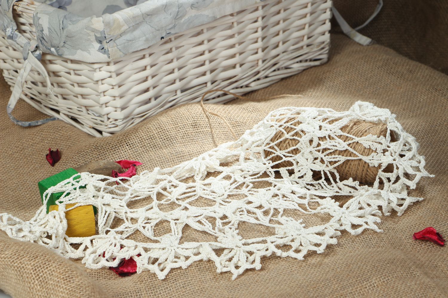 Large decorative crochet table napkin photo 4