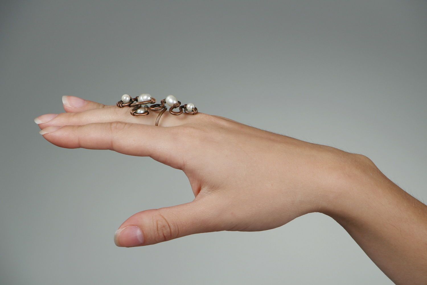 Ring with river pearls photo 4