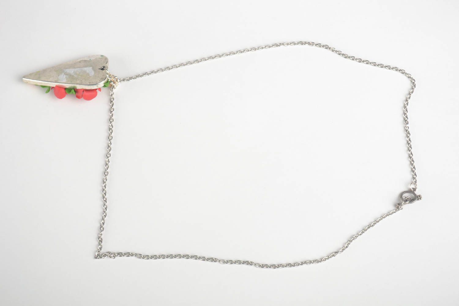 Pendentif coeur Bijoux fait main Accessoire femme avec chaîne en métal photo 2