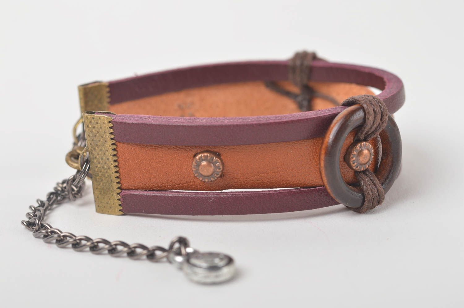 Bracelet cuir Bijoux fait main design original brun avec bois Accessoire femme photo 2