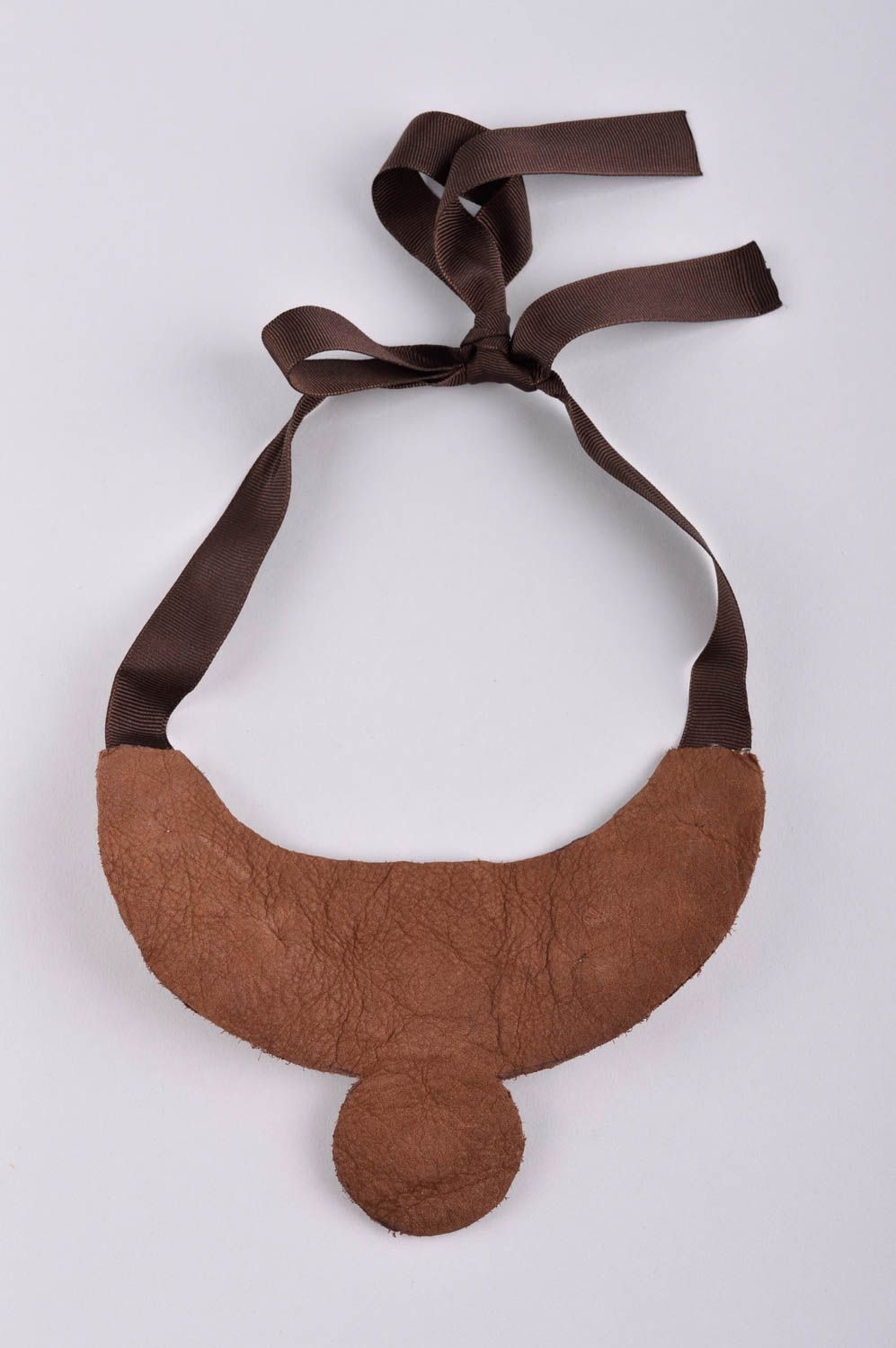 Украшение ручной работы коричневое колье с бусинами украшение на шею авторское фото 4