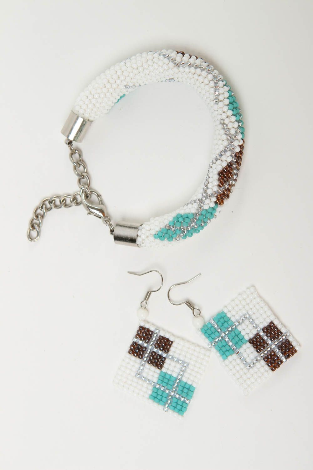 Handmade cute jewelry set unusual beaded bracelet stylish long earrings photo 2