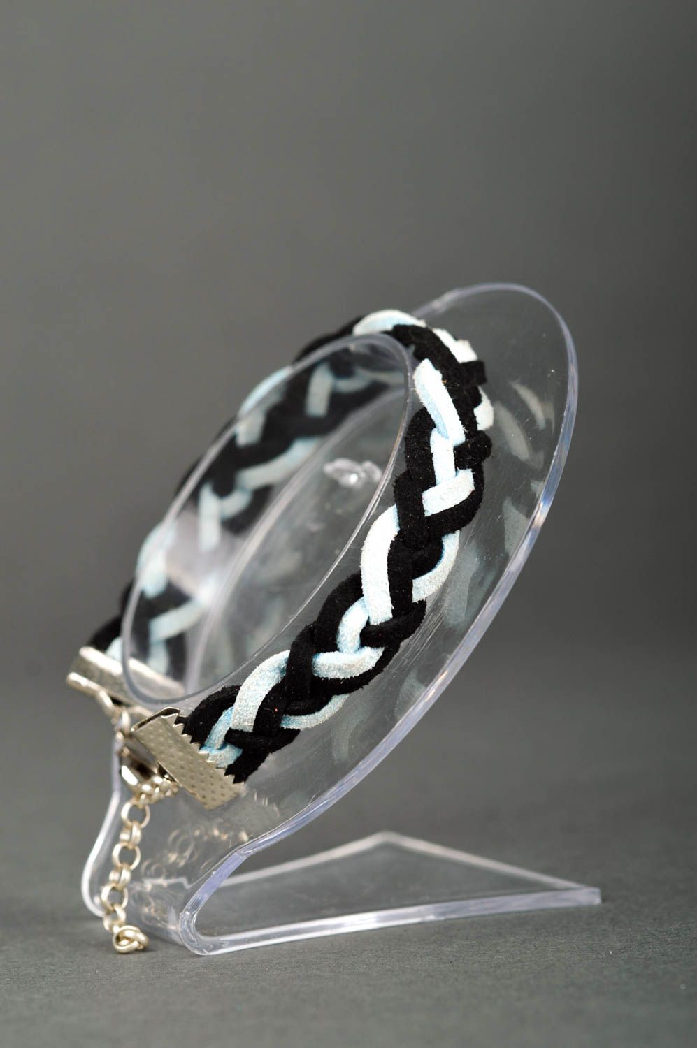 Wildleder Armband handmade Schmuck für Frauen in Schwarz und Weiß Armband Frauen foto 5