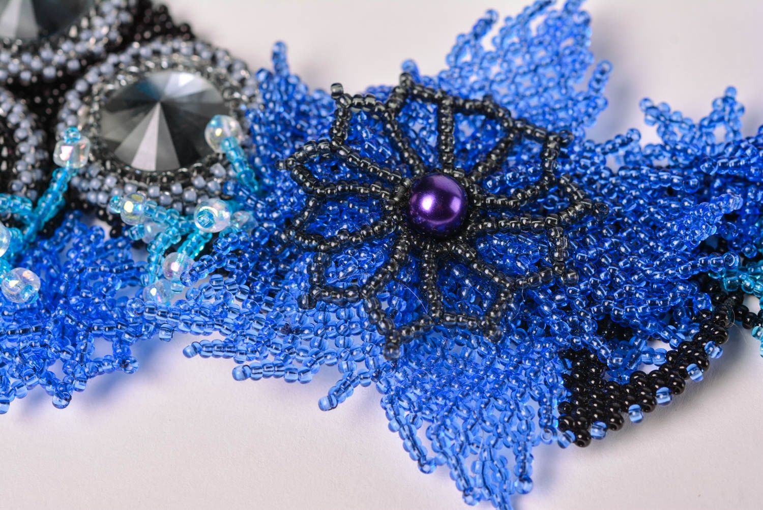 Stylish handmade beaded necklace artisan jewelry designs neck accessories photo 4