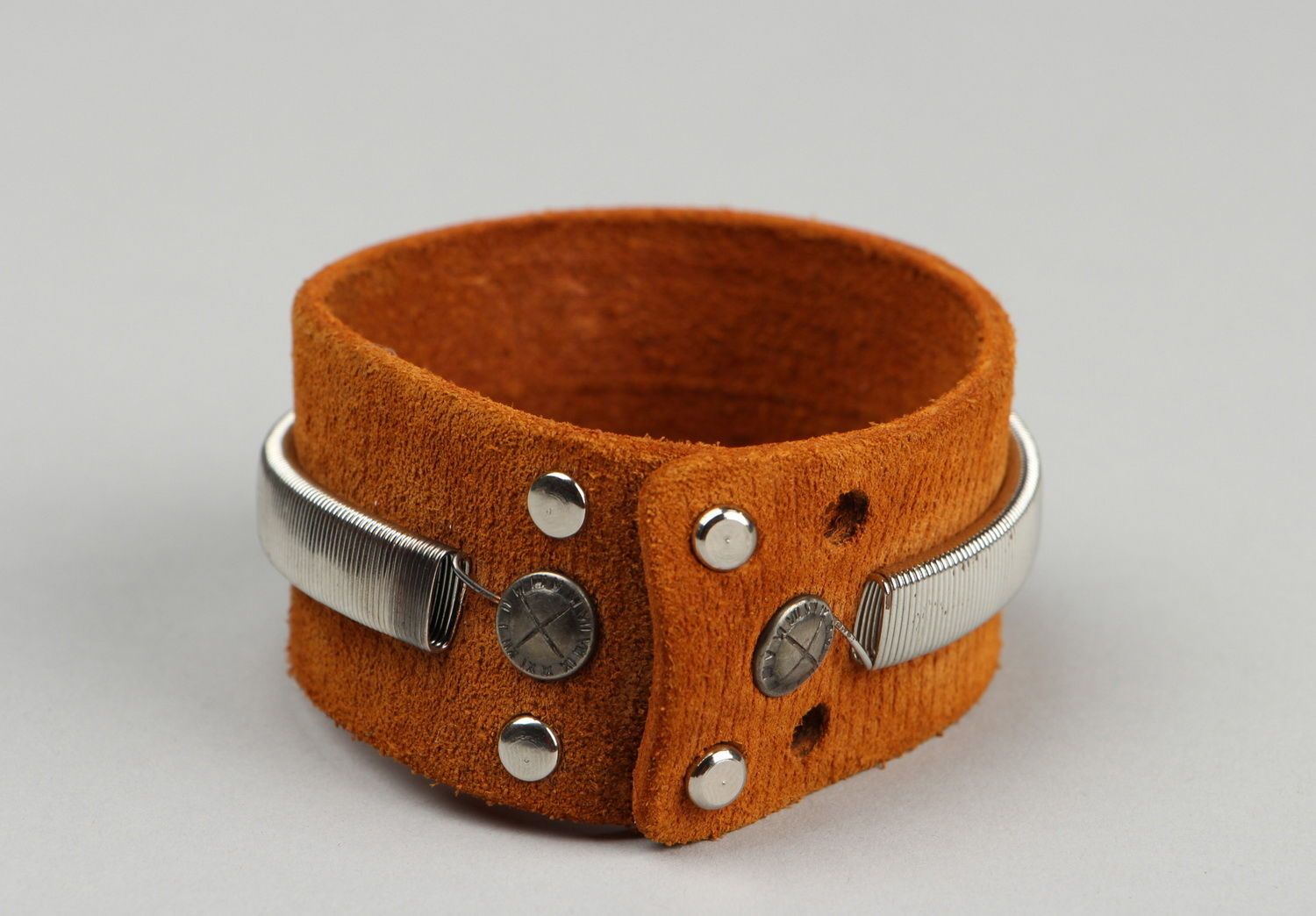 Wide Bracelet of suede leather photo 2