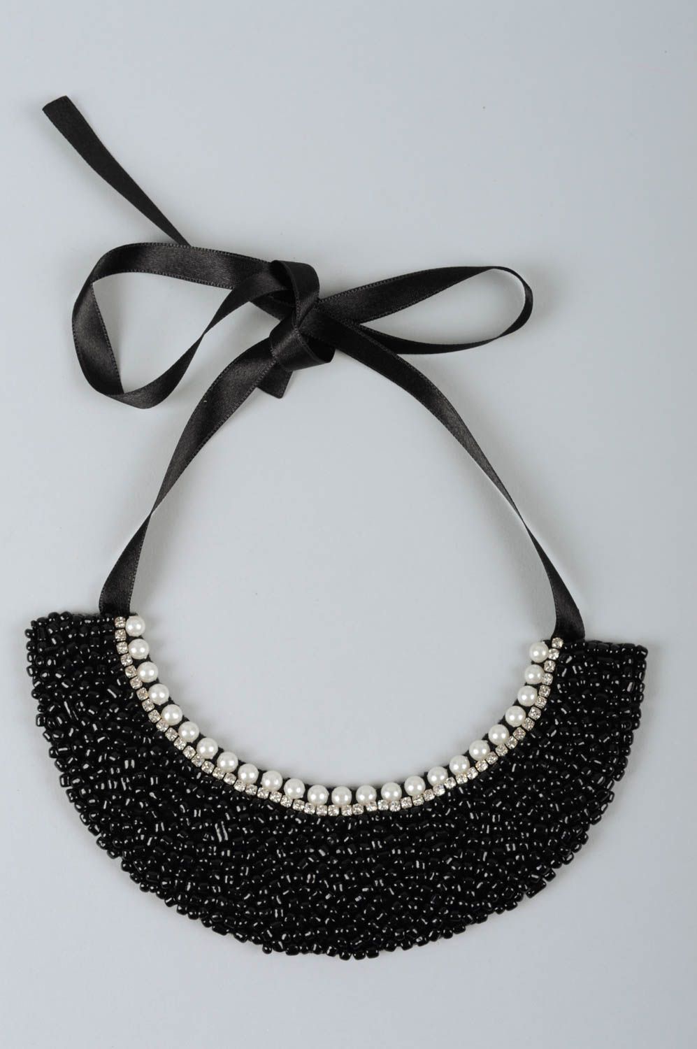 Ожерелье из бисера украшение ручной работы черное колье из бисера авторское фото 2