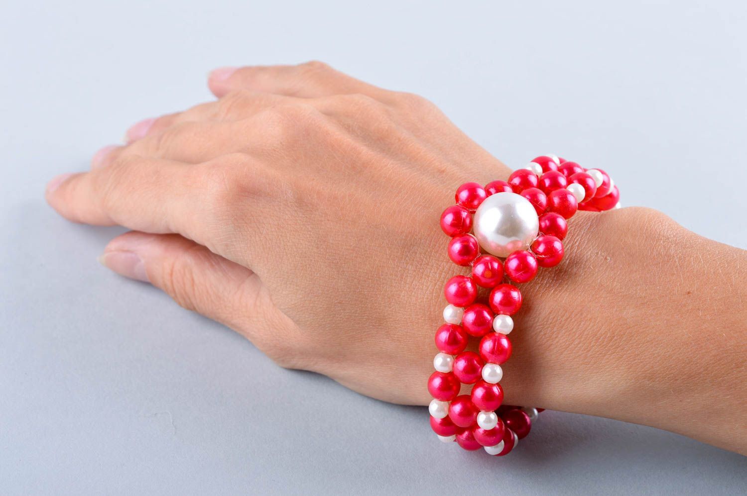 Bracelet original Bijou fait main rouge et blanc Accessoire femme cadeau photo 5