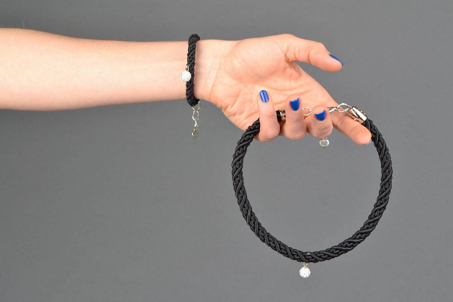 Collana tubolare bracciale fatti a mano accessori da donna di perle e laccio
 foto 2