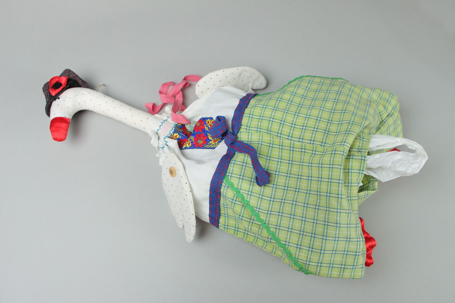 Fabric toy goose for keeping plastic bags photo 1