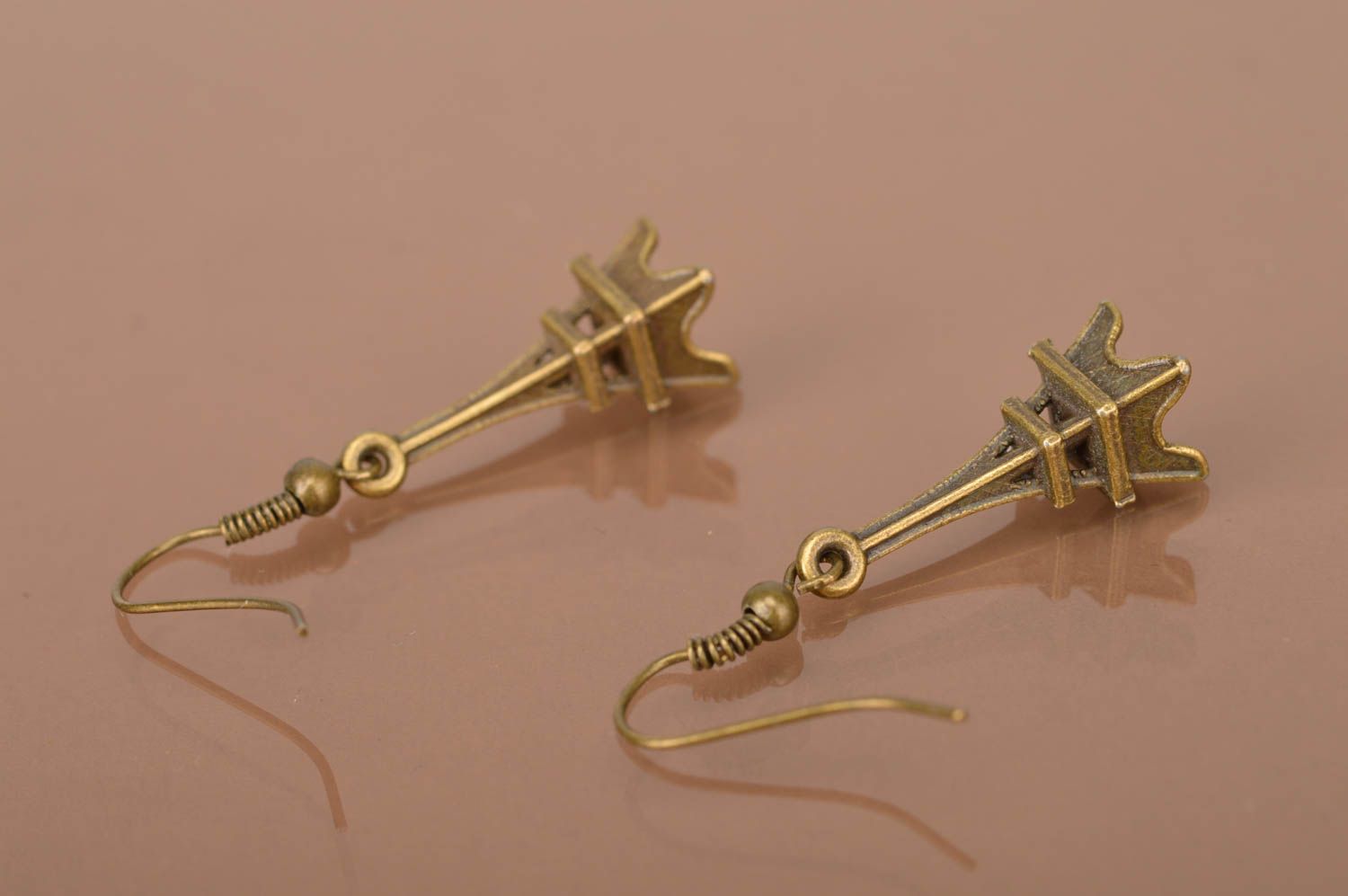 Boucles oreilles pendantes Bijou fait main en métal Cadeau pour femme original photo 5