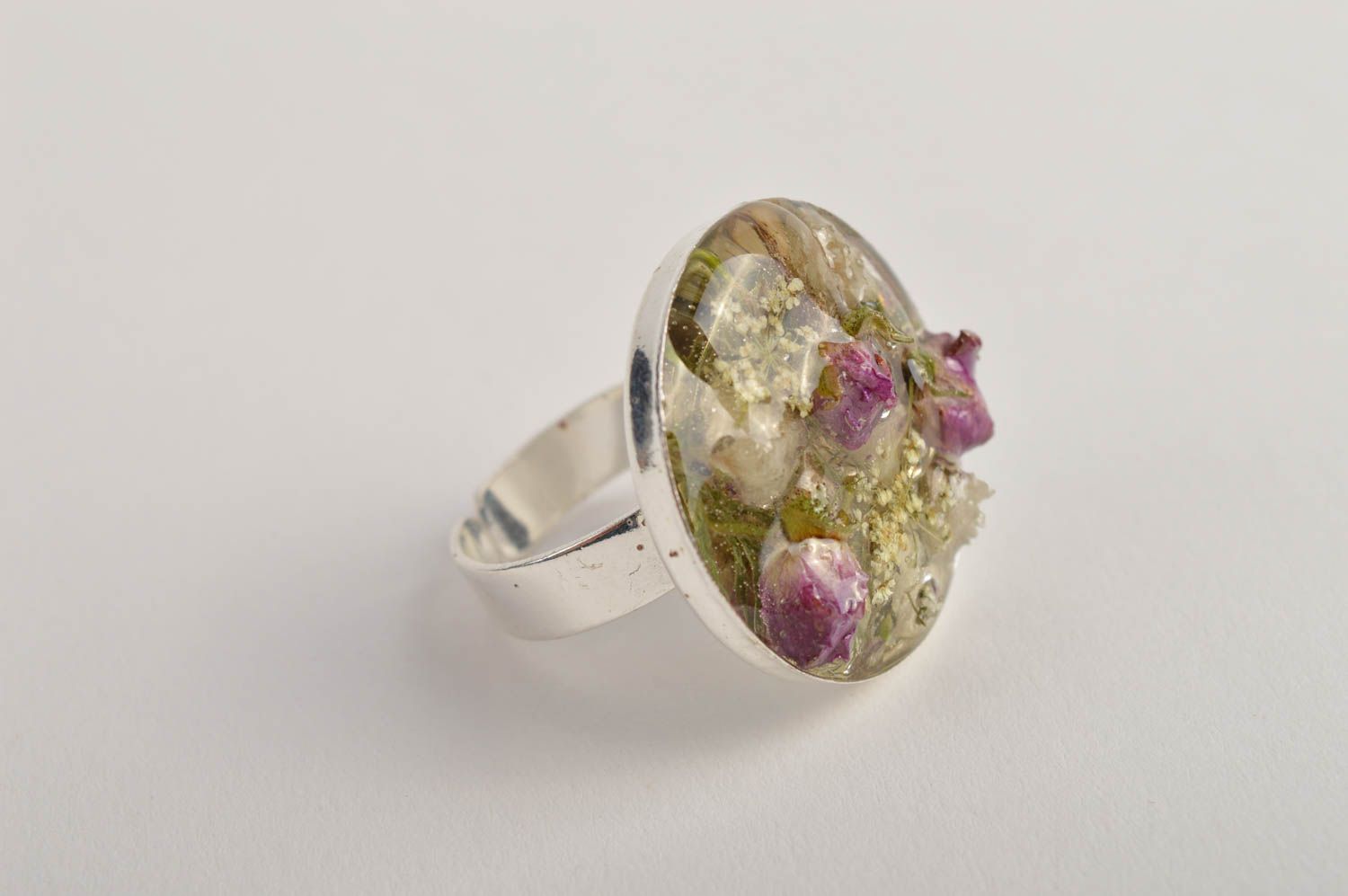Кольцо ручной работы кольцо из эпоксидной смолы и цветов модное кольцо авторское фото 2