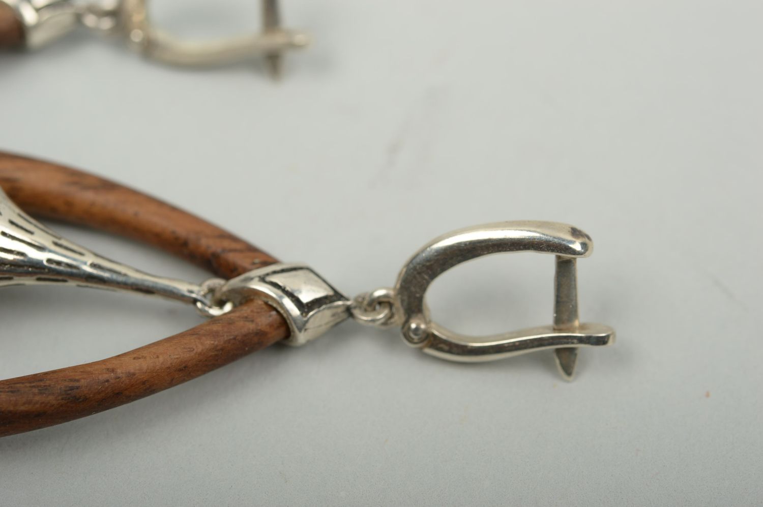 Handmade Modeschmuck Ohrringe mit Kunstperlen Holz Schmuck Accessoire für Frauen foto 3