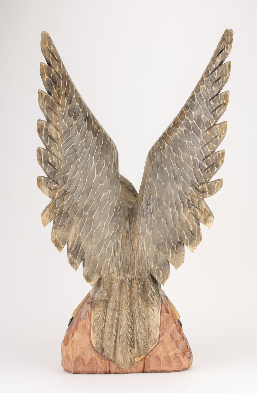 Wooden statuette of eagle photo 1