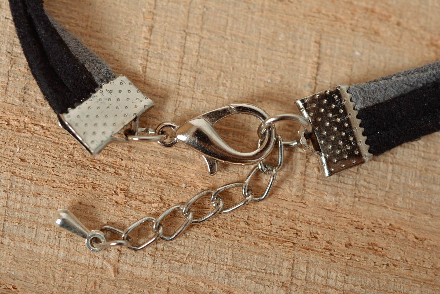 Bracelet multirang en daim Bijou fait main noir gris breloques Cadeau pour femme photo 5