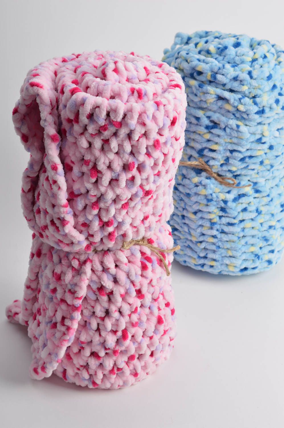 Beautiful handmade pink soft warm baby blanket crocheted of velour threads photo 1