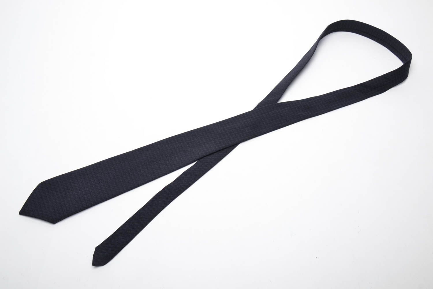 Cravate noire en tissu faite main photo 4