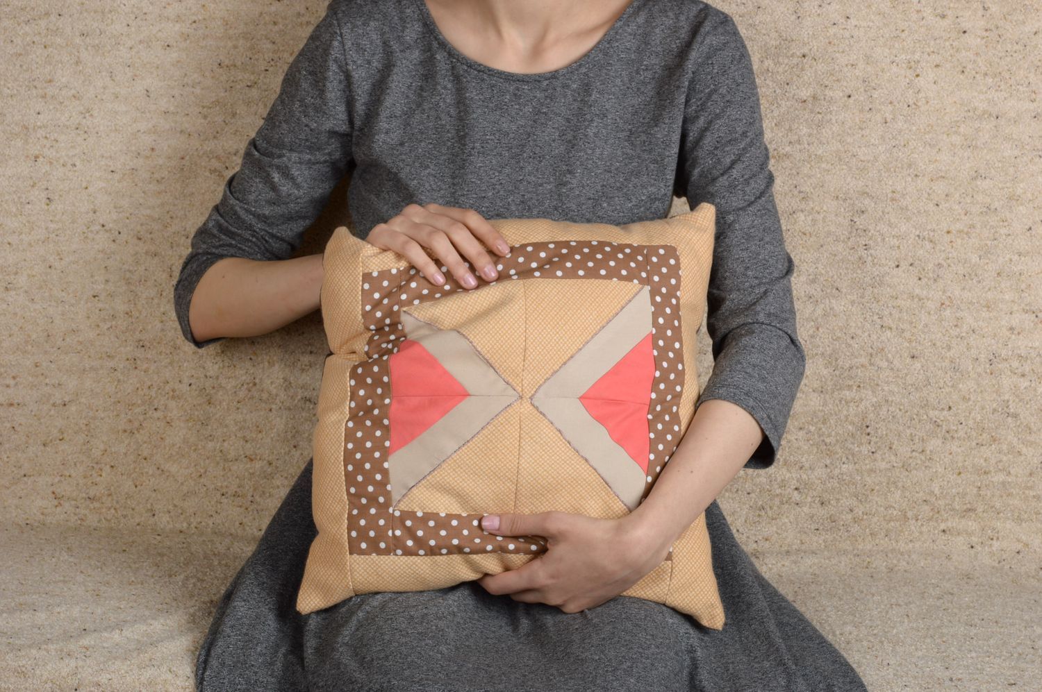 Coussin décoratif fait main Oreiller pour canapé carré patchwork Textile maison photo 1