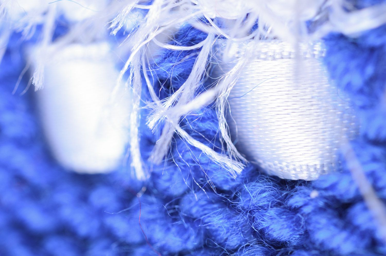 Синие пинетки ручной вязки спицами из полушерстяных ниток красивые теплые фото 4