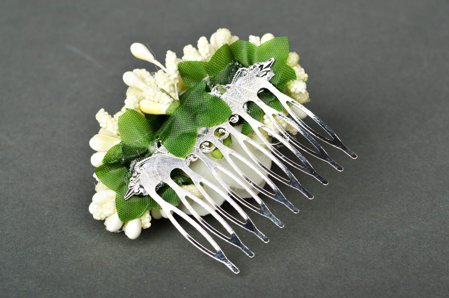 Peigne cheveux faite main Accessoire cheveux fleur design Cadeau pour femme photo 5