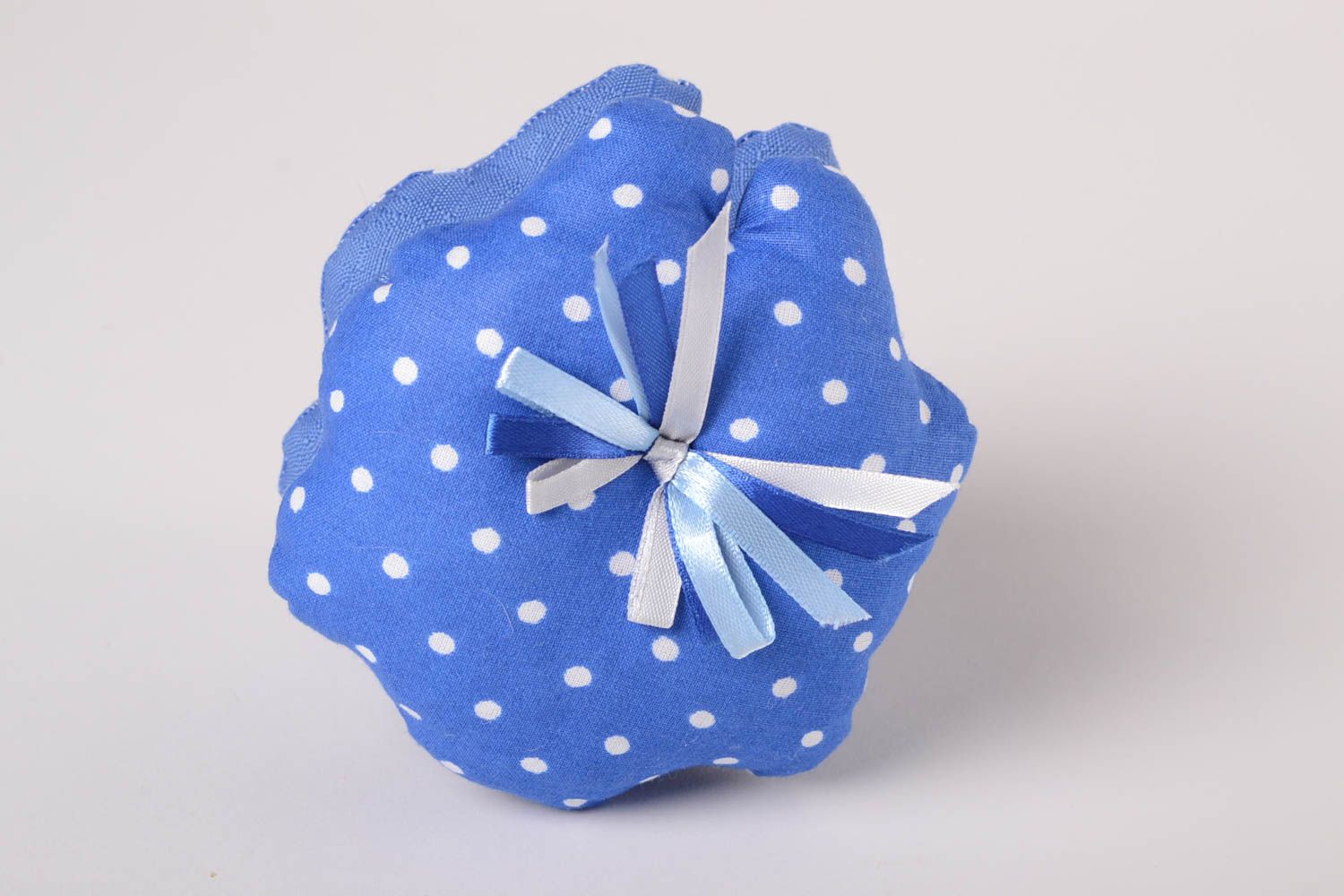 Blaues Kuschel Tier handmade gepunktetes Stoff Kuscheltier Geschenk für Kinder  foto 5