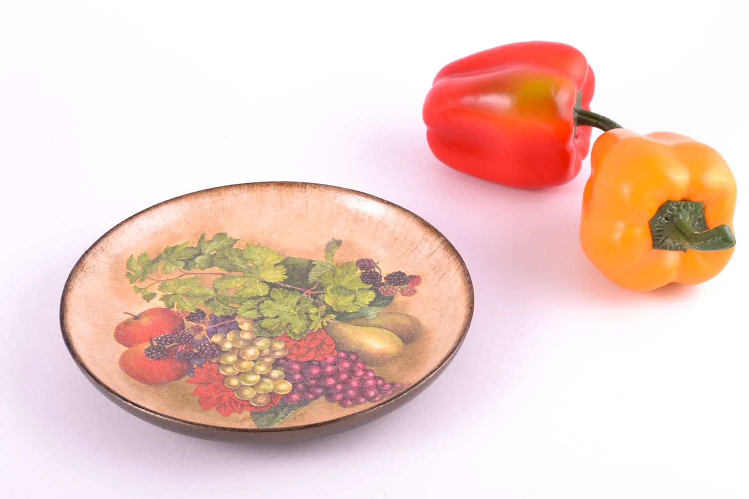 Decorative handmade plate beautiful decoupage wall plate with fruit paintings photo 1