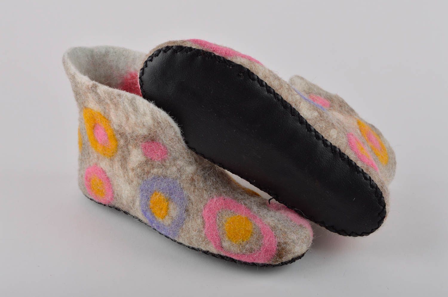 Handmade gefilzte Pantoffeln Geschenk für Frau schöne Hausschuhe farbenfreudig foto 5