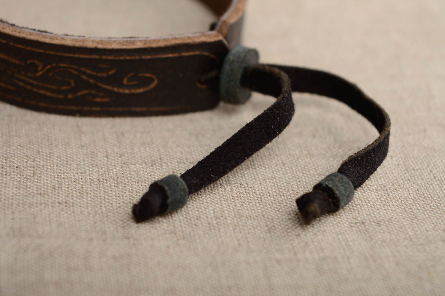 Bracelet fait main de vrai cuir décoré accessoire unisexe marron cadeau photo 3