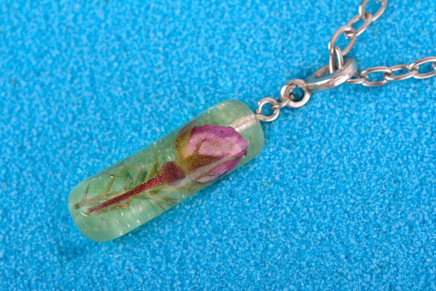 Vintage handmade epoxy pendant flower pendant beautiful jewellery gift ideas photo 1