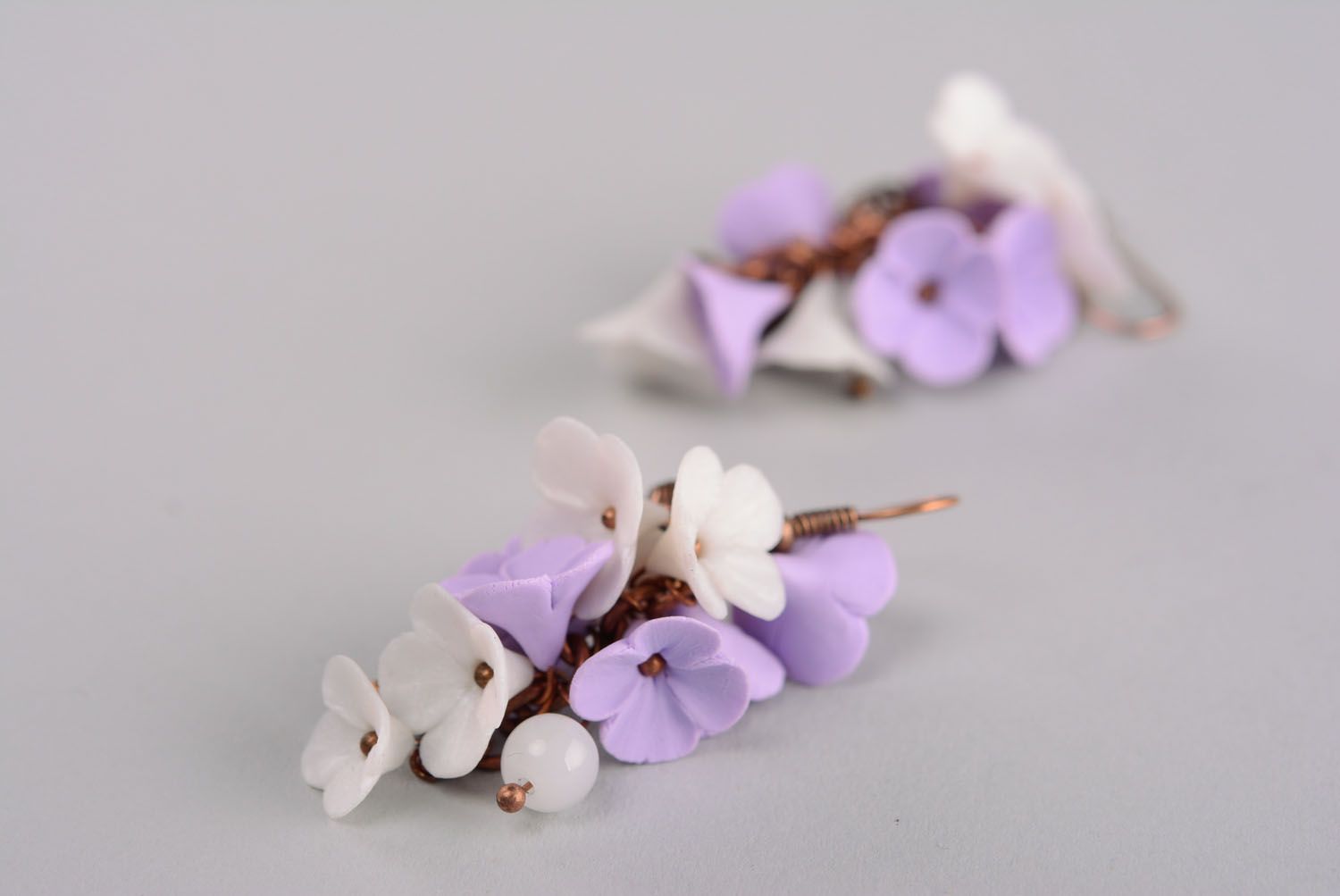 Blumen Ohrringe aus Polymer Ton Flieder foto 3