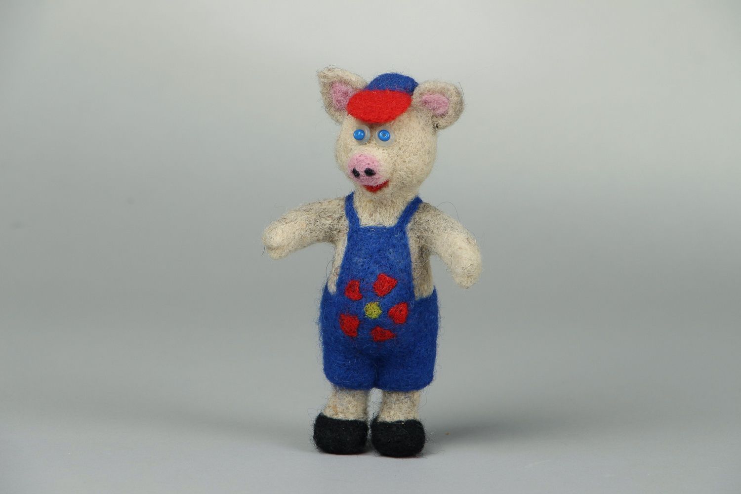 Wool toy Piglet photo 1