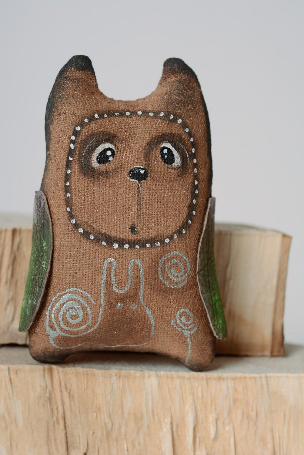 Handmade textile fridge magnet toy owl imbued with coffee photo 1