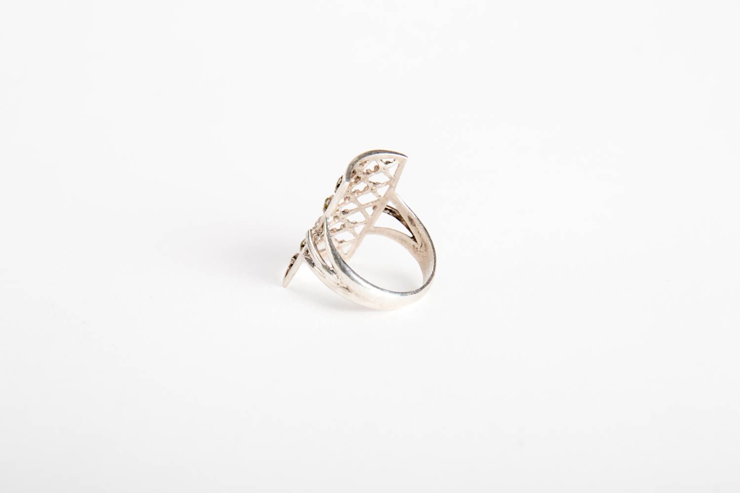 Kleiner schöner handmade Juwelier Modeschmuck Ring am Finger Damen Modeschmuck foto 3