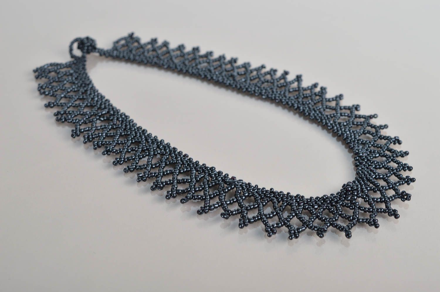 Колье из бисера украшение ручной работы ожерелье из бисера авторское украшение фото 3