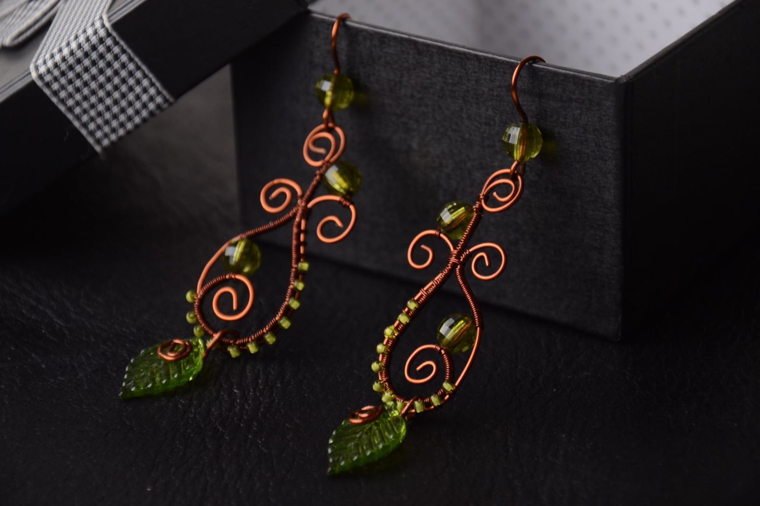 Handmade beautiful earrings stylish beaded earrings dangling earrings photo 1